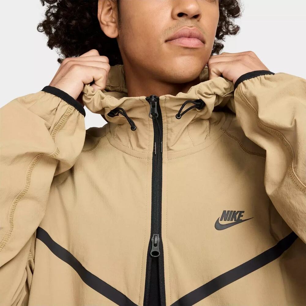 NEW Nike Tech Windrunner Jacket S Beige Woven Full Zip Hooded Streetwear - Picture 5 of 11